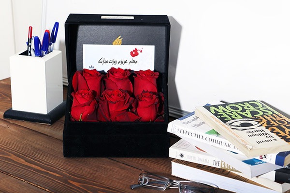 کادوی ۲.۵ میلیون تومانی برای معلمان قطعی شد کادوی ۲.۵ میلیون تومانی برای معلمان قطعی شد