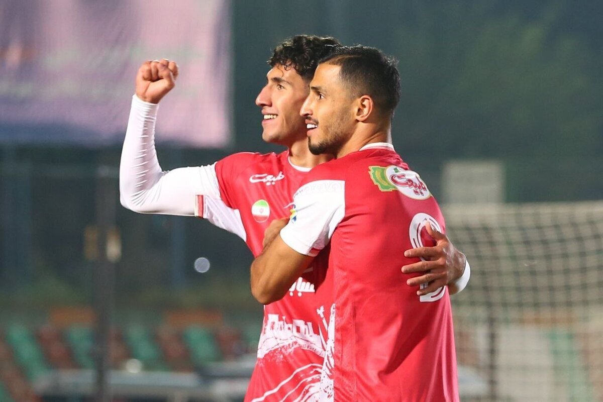 کار سخت مهاجمان پرسپولیس مقابل خیبر در خرمآباد کار سخت مهاجمان پرسپولیس مقابل خیبر در خرمآباد