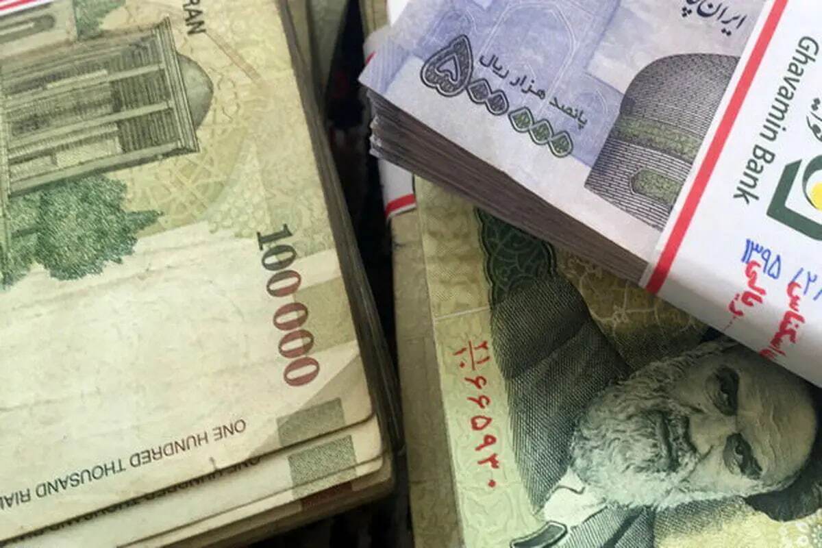 وام ۳۰۰.۰۰۰.۰۰۰ میلیونی کرامت بانک رفاه ویژه بازنشستگان و مستمری بگیران + شرایط ثبت نام وام ۳۰۰.۰۰۰.۰۰۰ میلیونی کرامت بانک رفاه ویژه بازنشستگان و مستمری بگیران + شرایط ثبت نام