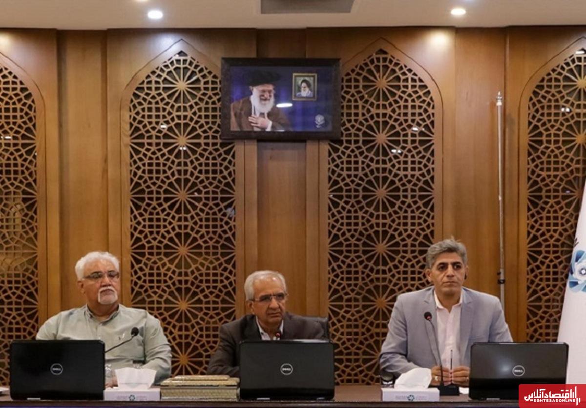 استفاده از ظرفیت سربازان وظیفه برای جبران کمبود نیروی متخصصِ صنایع معدنی استفاده از ظرفیت سربازان وظیفه برای جبران کمبود نیروی متخصصِ صنایع معدنی