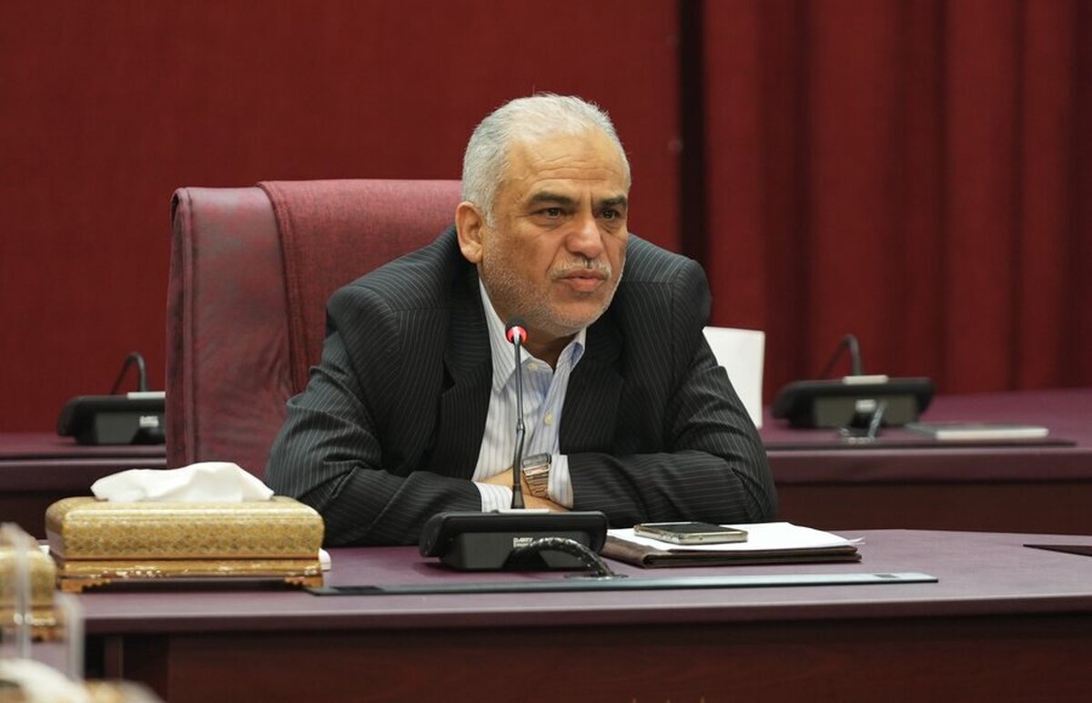 فعالسازی کارگزاریهای جذب سرمایهگذاری خارجی؛ دستورالعمل جدید شورای ملی تأمین مالی تصویب شد فعالسازی کارگزاریهای جذب سرمایهگذاری خارجی؛ دستورالعمل جدید شورای ملی تأمین مالی تصویب شد