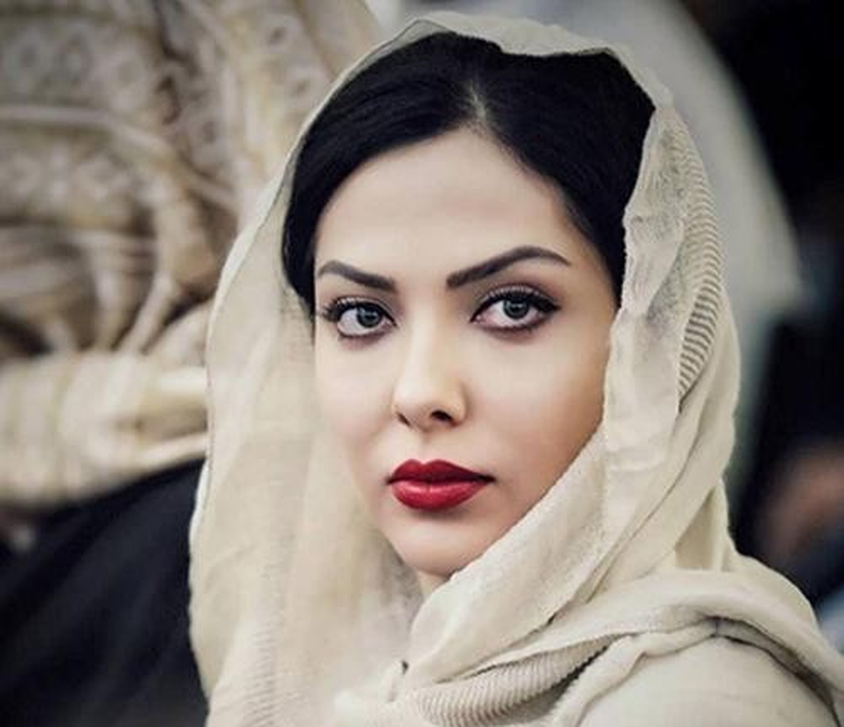 رونمایی از لیلا اوتادی خواننده با یادی از معین و هایده! + فیلم