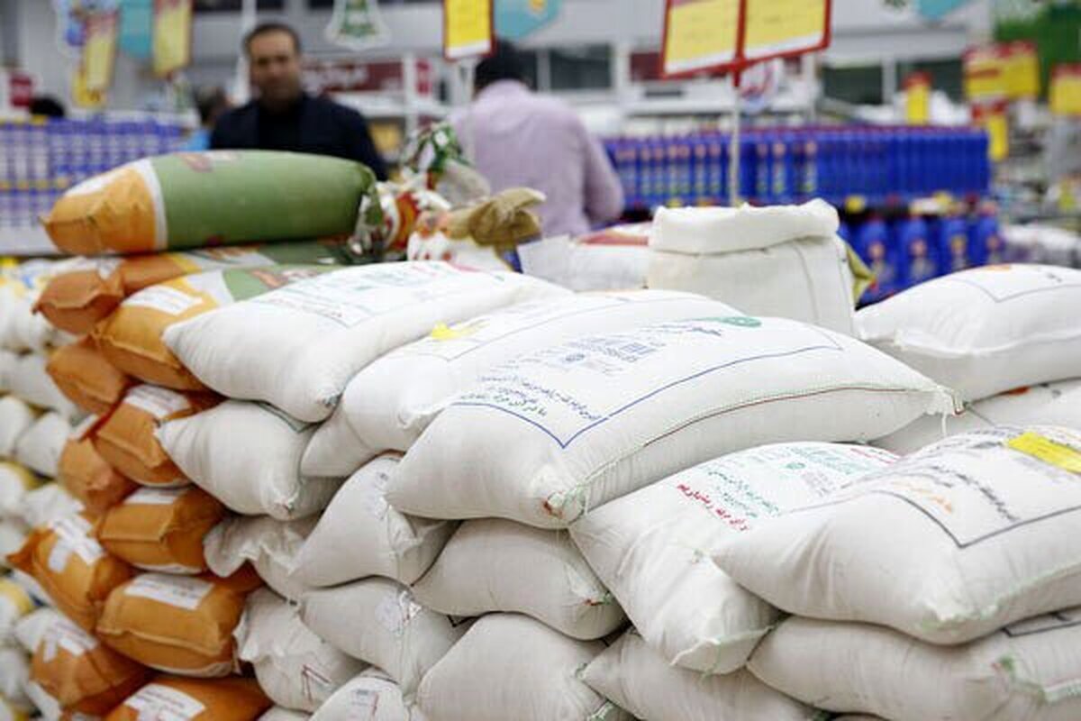 توزیع کالای تنظیم بازاری ۱۴۰۴ / گوشت مرغ، قرمز، برنج و شکر رایگان توزیع شد توزیع کالای تنظیم بازاری ۱۴۰۴ / گوشت مرغ، قرمز، برنج و شکر رایگان توزیع شد