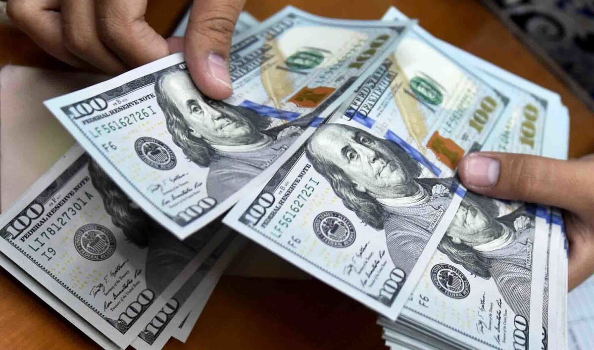 سقوط بزرگ قیمت دلار امروز ۲۰ اردیبهشت ۱۴۰۴؟ / پالس مثبت به بازار ارز رسید سقوط بزرگ قیمت دلار امروز ۲۰ اردیبهشت ۱۴۰۴؟ / پالس مثبت به بازار ارز رسید