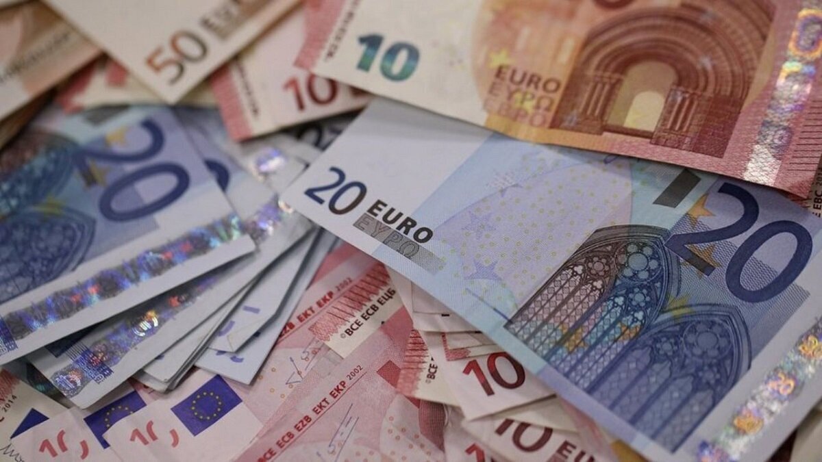 قیمت دلار بازار آزاد امروز ۲۰ اردیبهشت در آستانه دور چهارم مذاکرات ایران و آمریکا قیمت دلار بازار آزاد امروز ۲۰ اردیبهشت در آستانه دور چهارم مذاکرات ایران و آمریکا