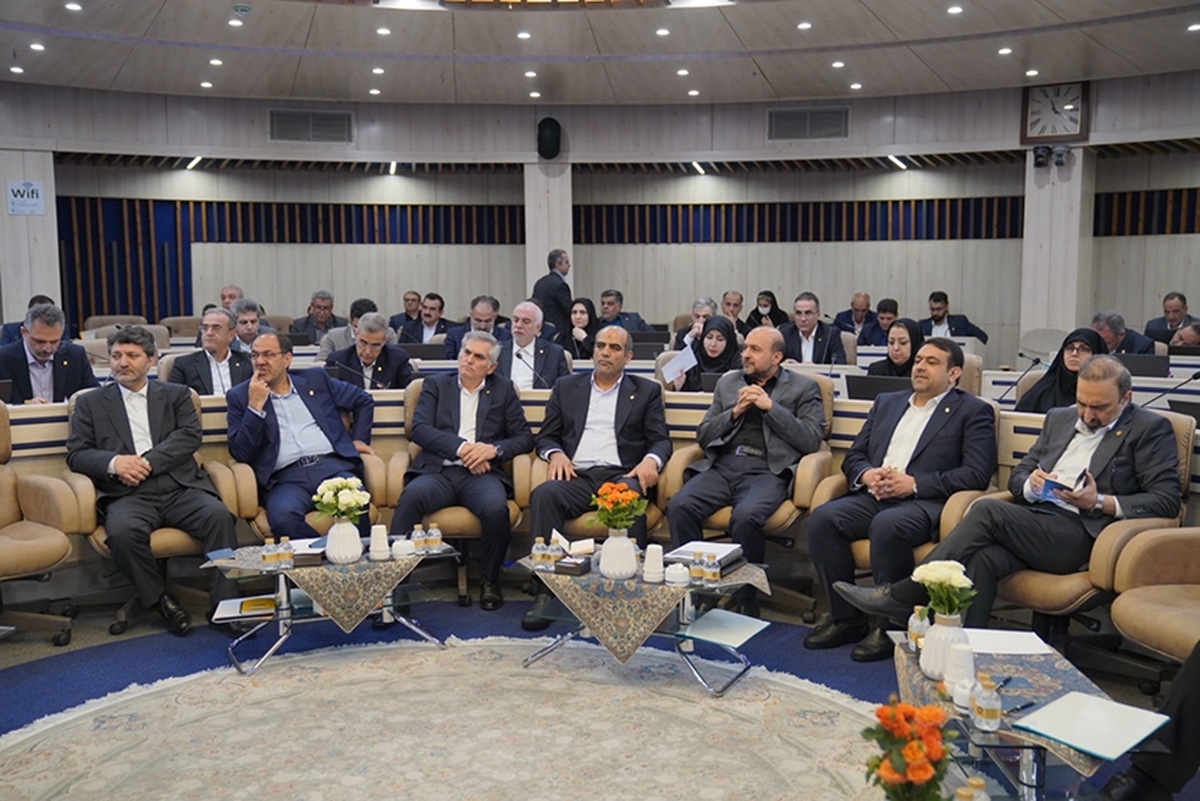 سال ۱۴۰۴؛ سال سودآوری و انضباط مالی در بانک ملی ایران سال ۱۴۰۴؛ سال سودآوری و انضباط مالی در بانک ملی ایران