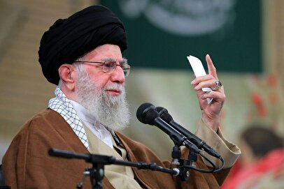 توصیه‌های جالب رهبر انقلاب به وزیر کار در دیدار با کارگران+ فیلم