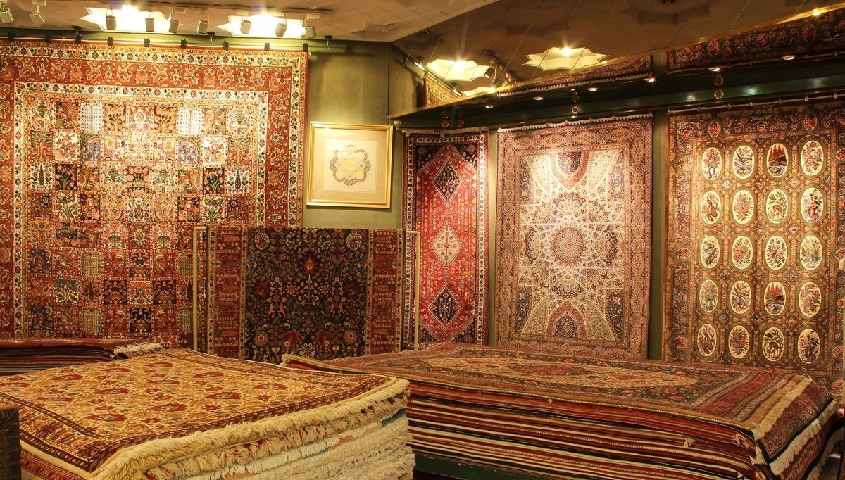 کاهش ۹۰ درصدی صادرات فرش دستباف/ فرش ایرانی همچنان بهترین فرش دنیا است کاهش ۹۰ درصدی صادرات فرش دستباف/ فرش ایرانی همچنان بهترین فرش دنیا است