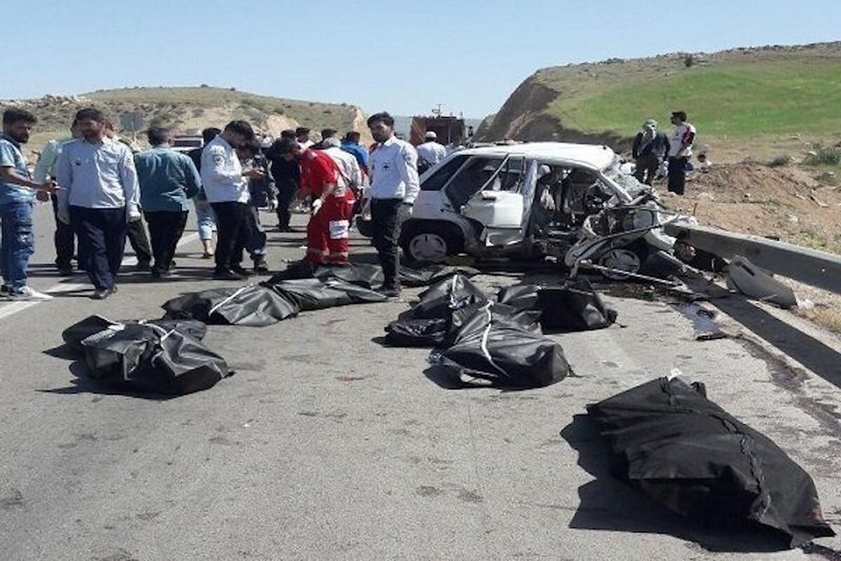 کشتهشدن ۸ زن و مرد در یک تصادف وحشتناک کشتهشدن ۸ زن و مرد در یک تصادف وحشتناک