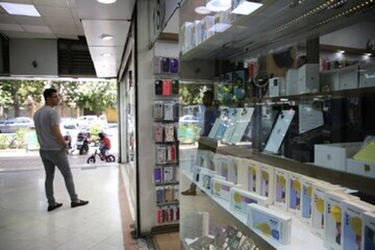 در بازار موبایل چه می گذرد؟ / زنگ انتظار در بازار موبایل در بازار موبایل چه می گذرد؟ / زنگ انتظار در بازار موبایل