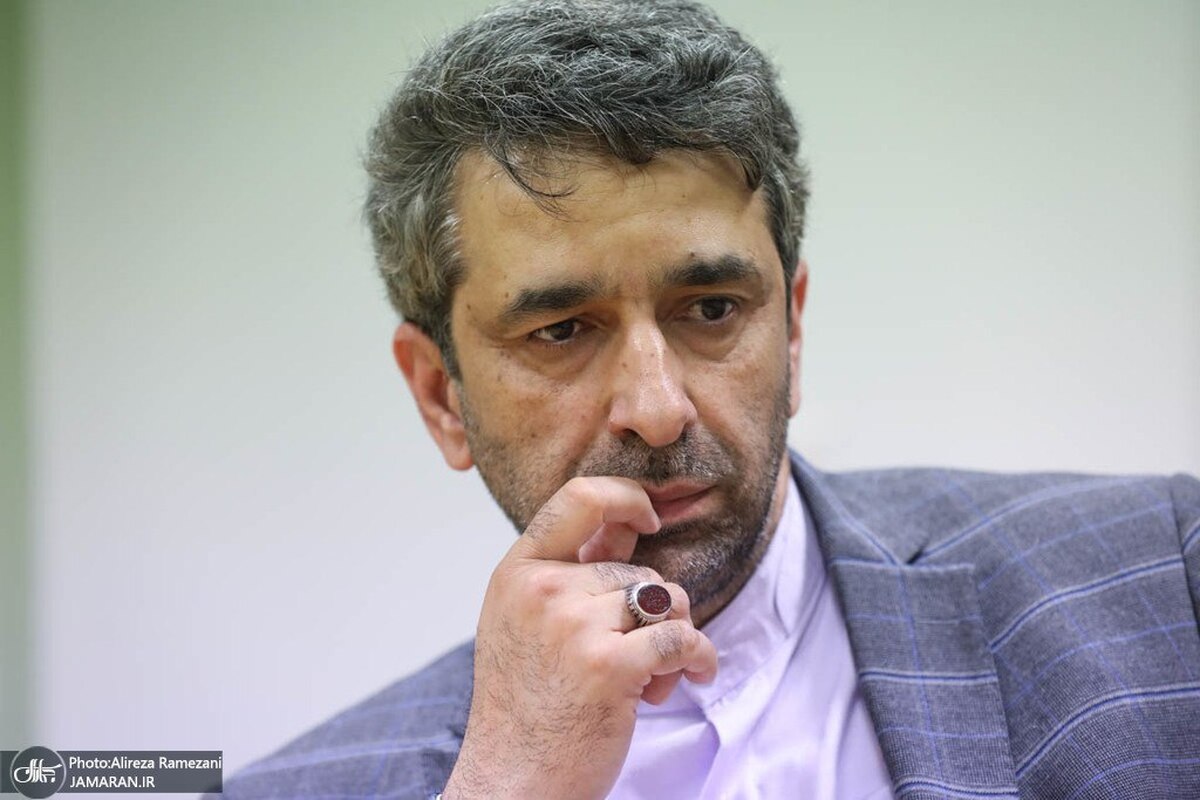 معاون ارتباطات دفتر رئیس جمهور داغدار شد معاون ارتباطات دفتر رئیس جمهور داغدار شد