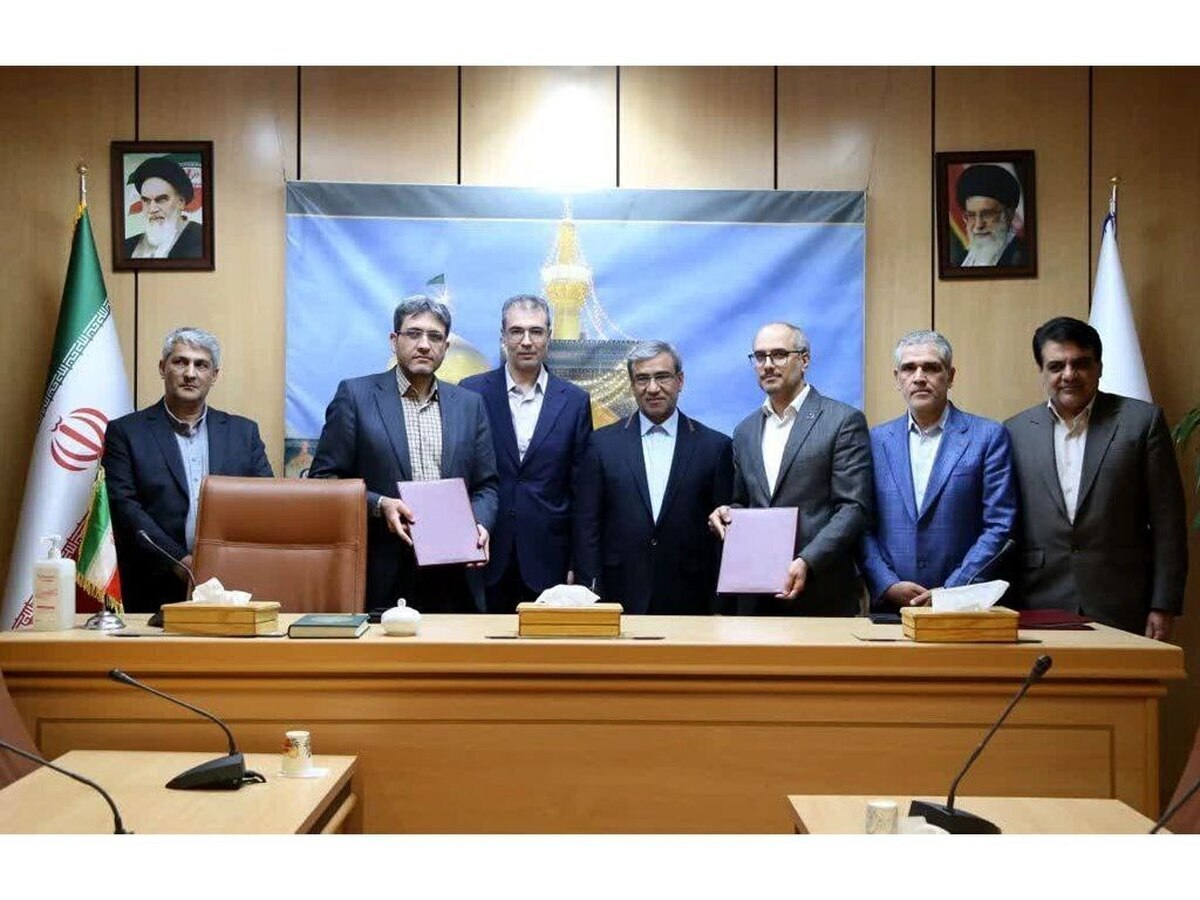 قرارداد و تفاهمنامه ایرانسل و شهرداری مشهد برای بهبود کیفیت خدمات ارتباطی قرارداد و تفاهمنامه ایرانسل و شهرداری مشهد برای بهبود کیفیت خدمات ارتباطی