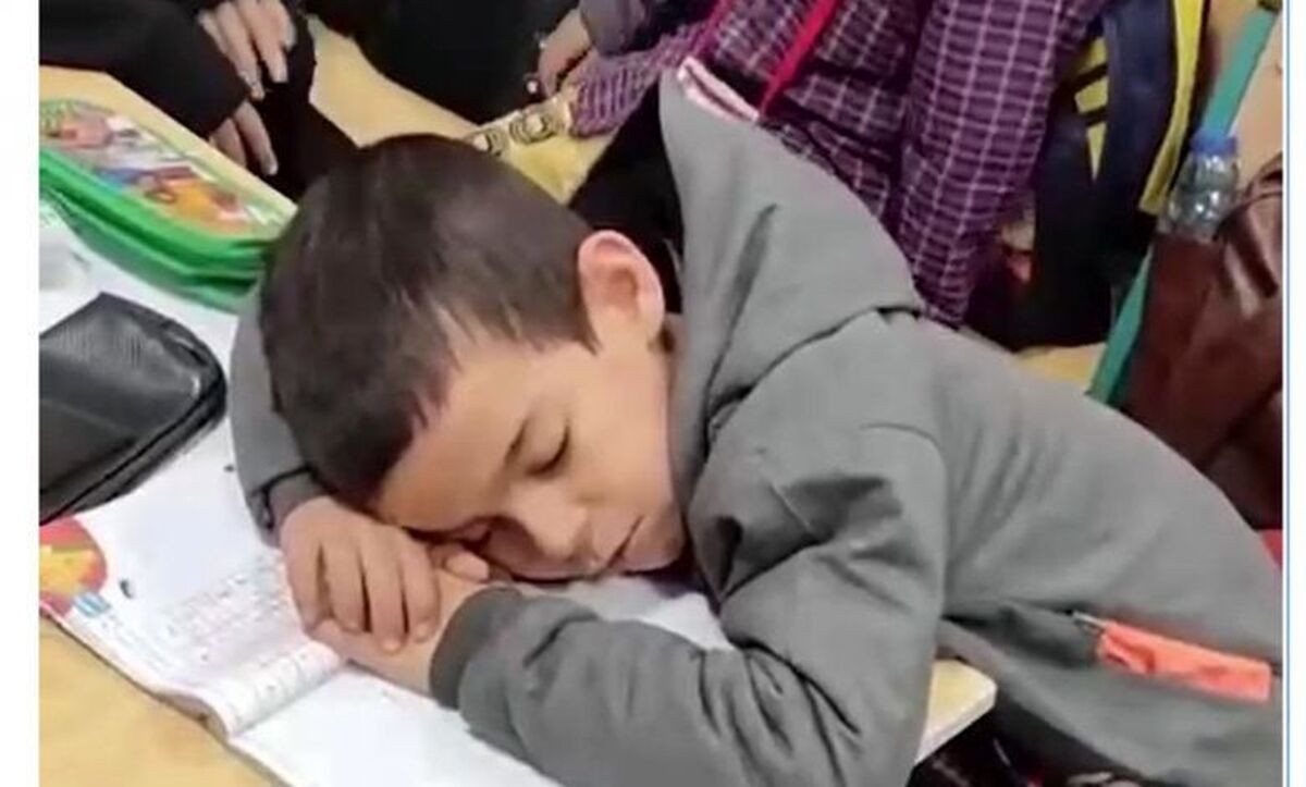 کنایه مجری تلویزیون به تصمیم عجیب آموزشوپرورش در کاهش ساعات مدارس+ فیلم کنایه مجری تلویزیون به تصمیم عجیب آموزشوپرورش در کاهش ساعات مدارس+ فیلم