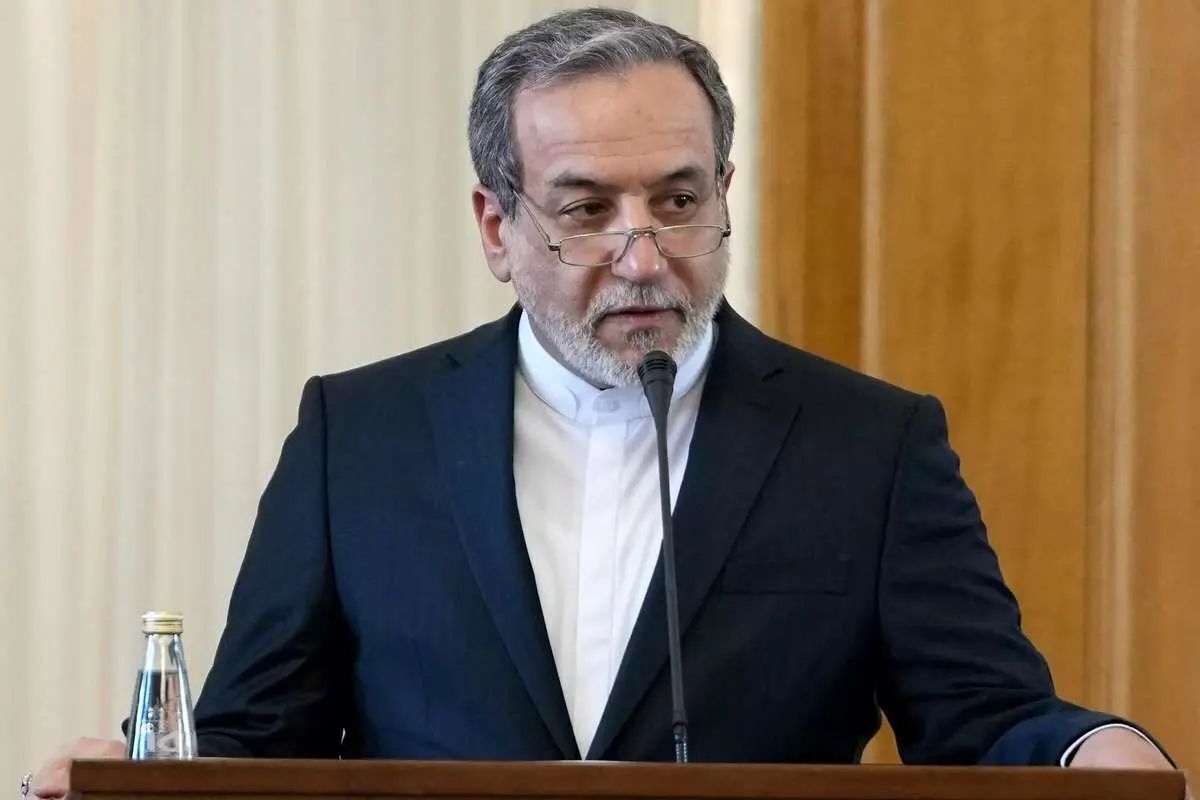 عراقچی: موفقیت مذاکرات میان ایران و آمریکا، در گرو پذیرش اصل بدیهی «غیر قابل چشمپوشی بودن غنیسازی» است عراقچی: موفقیت مذاکرات میان ایران و آمریکا، در گرو پذیرش اصل بدیهی «غیر قابل چشمپوشی بودن غنیسازی» است