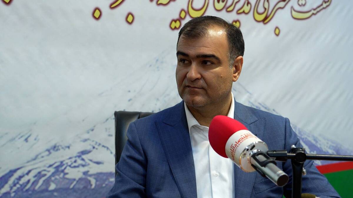 بیمه ها وارد بازار سکه و دلار نمی شوند/ تخصصی در خرید و فروش مسکن نداریم بیمه ها وارد بازار سکه و دلار نمی شوند/ تخصصی در خرید و فروش مسکن نداریم