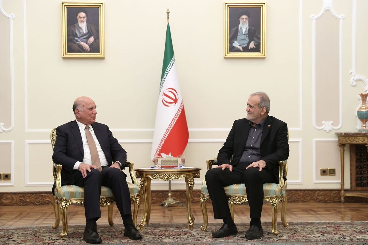 پزشکیان: برای پیشرفت ملت ایران از کسی اجازه نمیگیریم پزشکیان: برای پیشرفت ملت ایران از کسی اجازه نمیگیریم