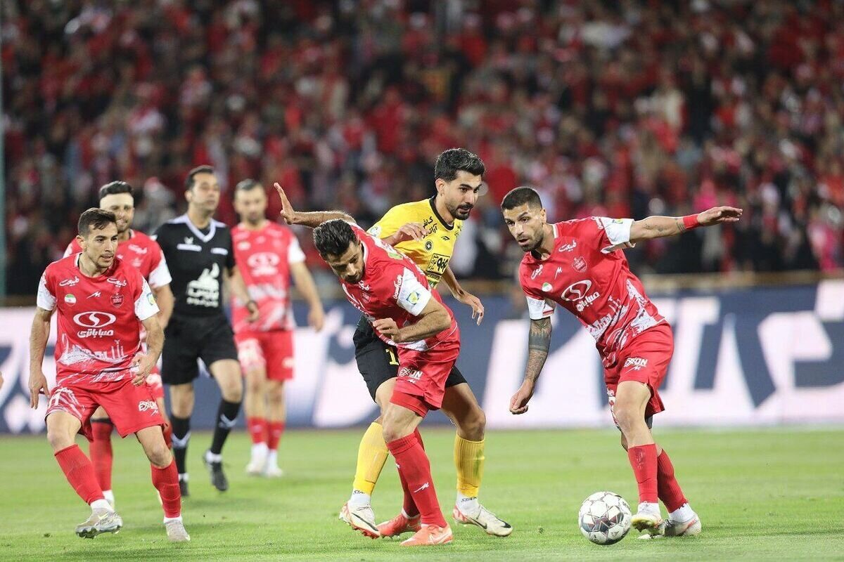 اختلافات مدیریتی در پرسپولیس به اوج رسید؟ اختلافات مدیریتی در پرسپولیس به اوج رسید؟