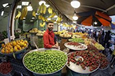 قیمت میوه و تره‌بار امروز  دوشنبه ۸ اردیبهشت ۱۴۰۴