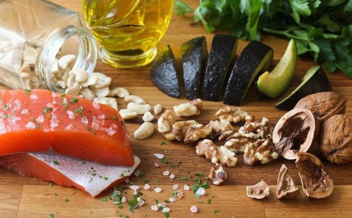 آنچه در طول روز میخورید بر کیفیت خواب شب تاثیر میگذارد آنچه در طول روز میخورید بر کیفیت خواب شب تاثیر میگذارد