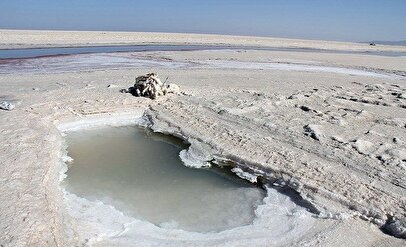 حال دریاچه ارومیه وخیم‌تر می‌شود!