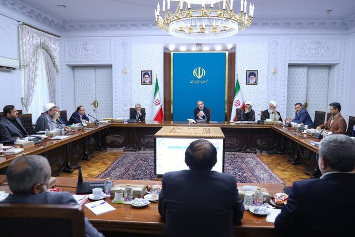 پزشکیان: دروغگویی مسئولان با مصلحت توجیه نمیشود پزشکیان: دروغگویی مسئولان با مصلحت توجیه نمیشود