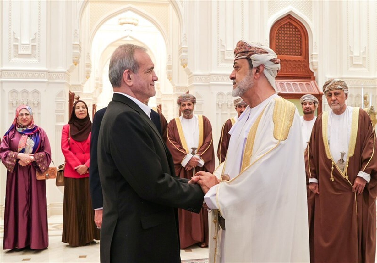 جزئیات جدید از تماس تلفنی سلطان عمان با پزشکیان جزئیات جدید از تماس تلفنی سلطان عمان با پزشکیان