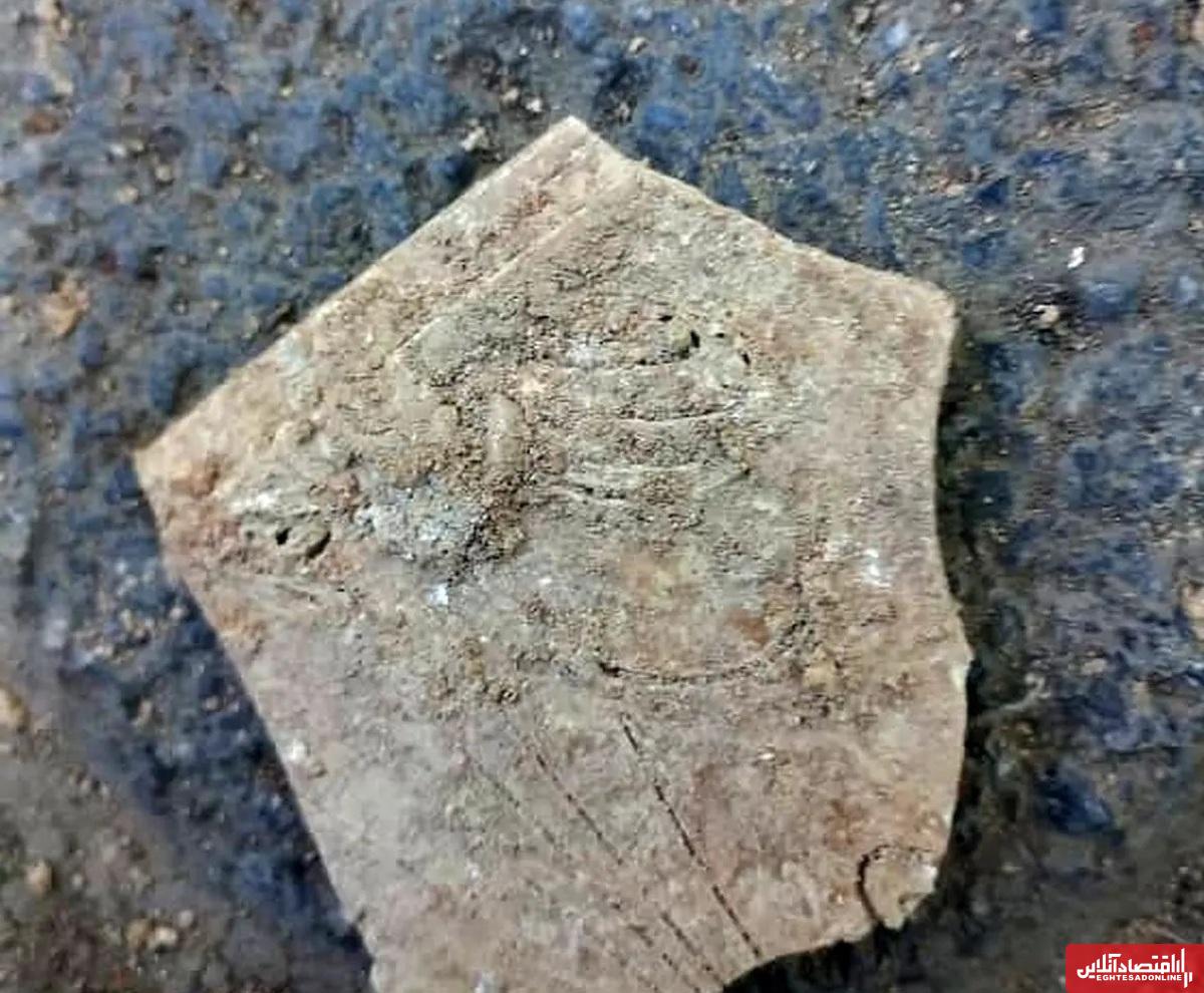 کشف اشیای باستانی در محوطه خیابان چهارباغ اصفهان/میراثفرهنگی مانع ادامه عملیات شد کشف اشیای باستانی در محوطه خیابان چهارباغ اصفهان/میراثفرهنگی مانع ادامه عملیات شد