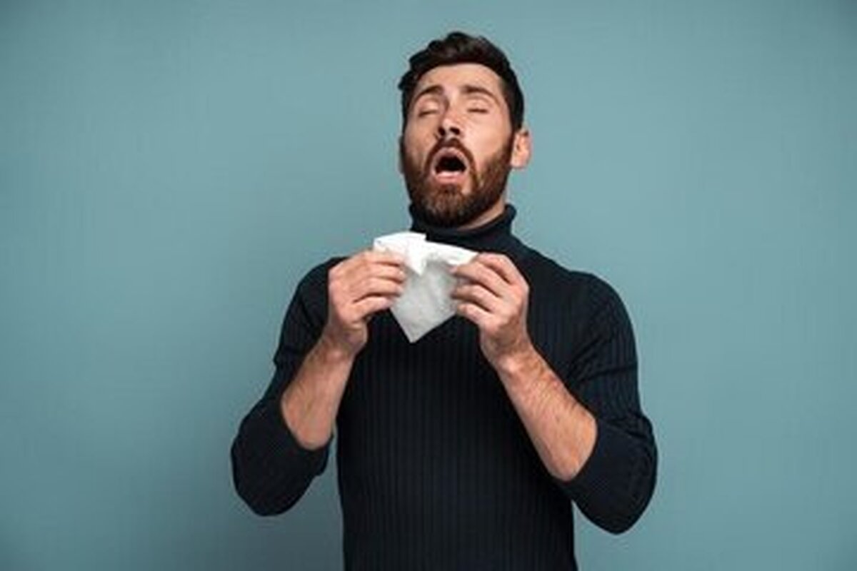 عطسه میتواند باعث فلج شدن بدن ما شود؟ عطسه میتواند باعث فلج شدن بدن ما شود؟
