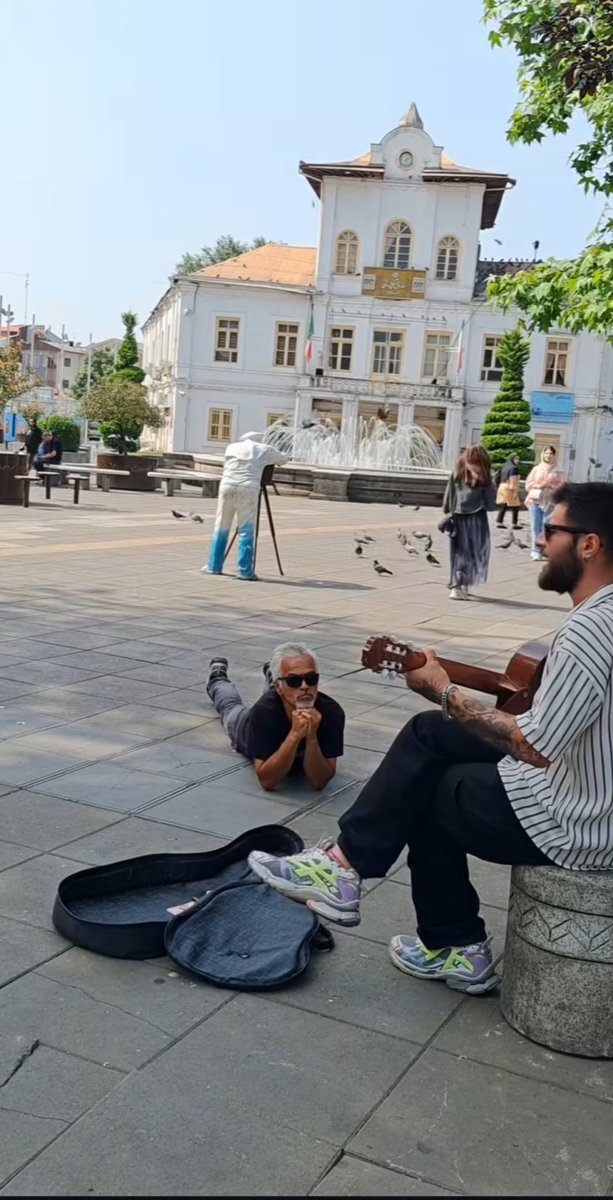 تصویری جذاب از یک روز عادی در رشت+ عکس