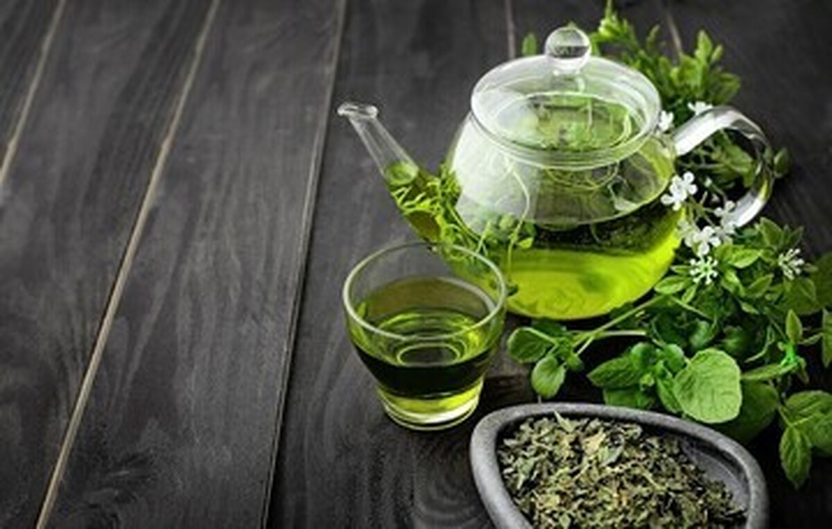 ذهن و جسم قویتر با این نوشیدنی سبز رنگ ذهن و جسم قویتر با این نوشیدنی سبز رنگ
