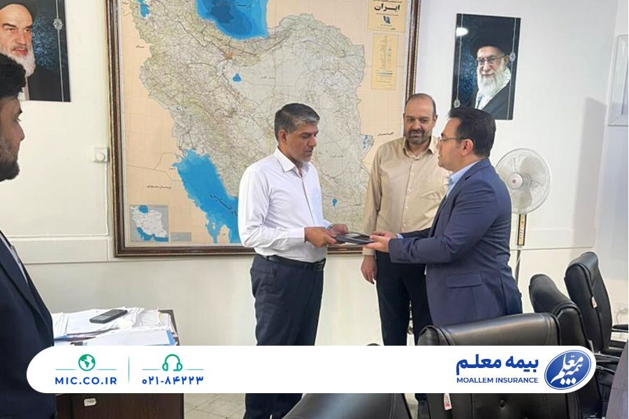 دیدار مدیران شعب بیمه معلم با معلمان و مدیران آموزش و پرورش سراسر کشور