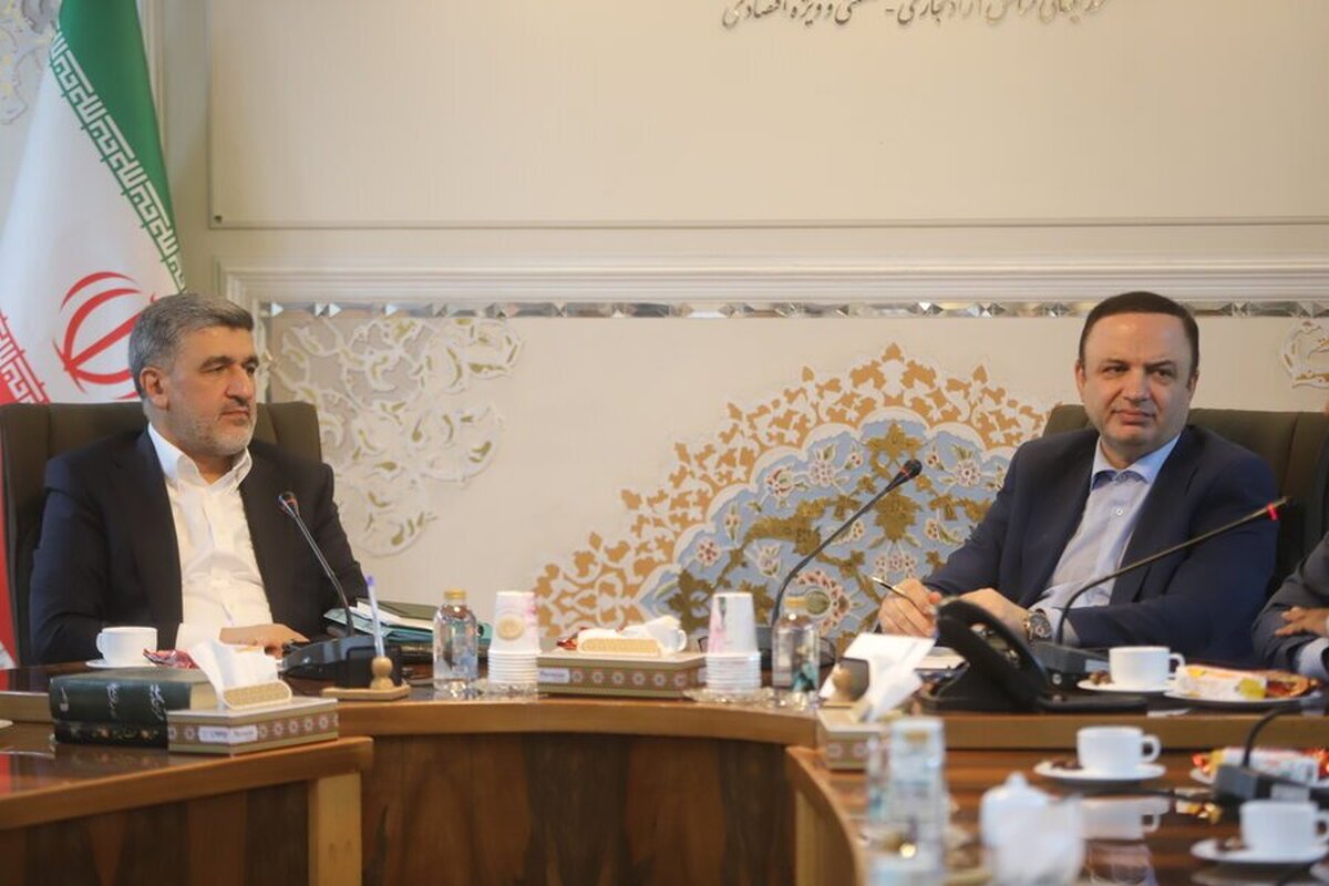 بورس بینالملل در آستانه احیا؛ تاکید بر سهامداری حرفهای و تمدید مجوز فعالیت بورس بینالملل در آستانه احیا؛ تاکید بر سهامداری حرفهای و تمدید مجوز فعالیت