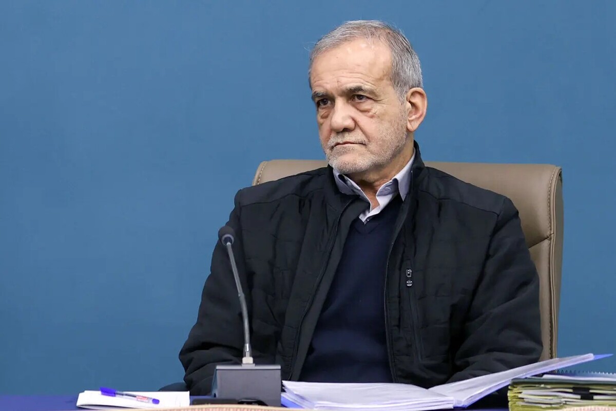 پزشکیان: با بمب نمیتوان جلوی پیشرفت ایران را گرفت + فیلم پزشکیان: با بمب نمیتوان جلوی پیشرفت ایران را گرفت + فیلم