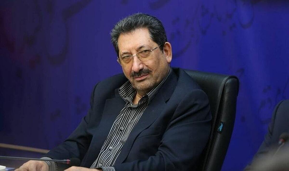 بانک مرکزی ناظر عملیات ارزی باشد نه مالک آن بانک مرکزی ناظر عملیات ارزی باشد نه مالک آن
