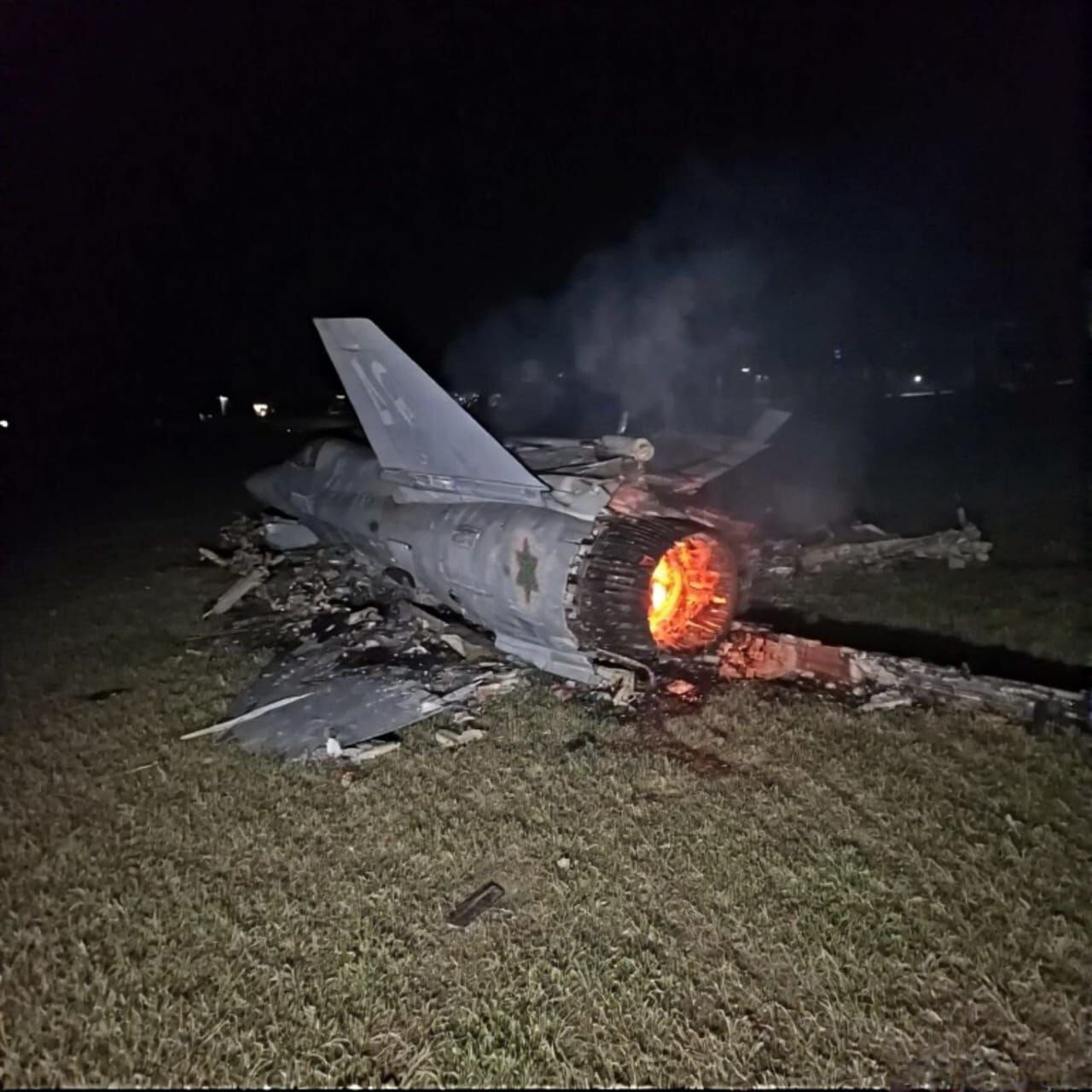 تصویر لاشه جنگنده F-35 سرنگون‌شده توسط ایران
