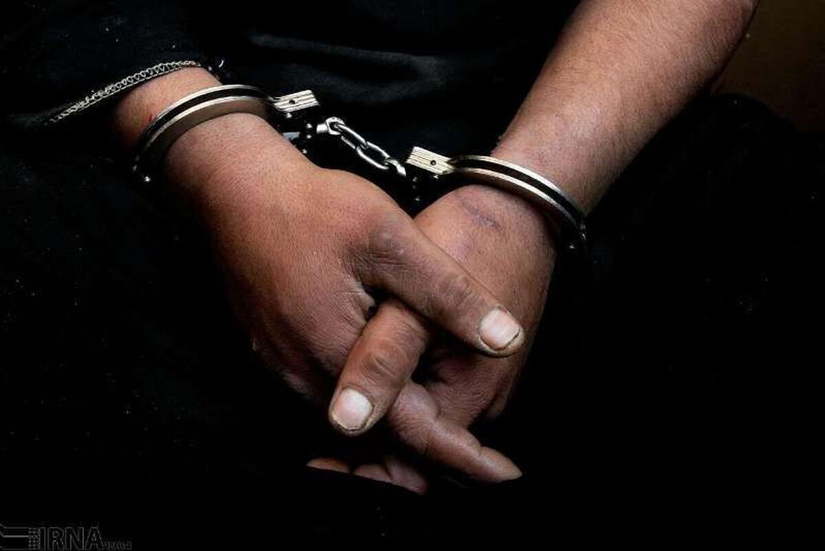 بازداشت ۴ نفر به دلیل فیلمبرداری از صحنههای حملات موشکی بازداشت ۴ نفر به دلیل فیلمبرداری از صحنههای حملات موشکی