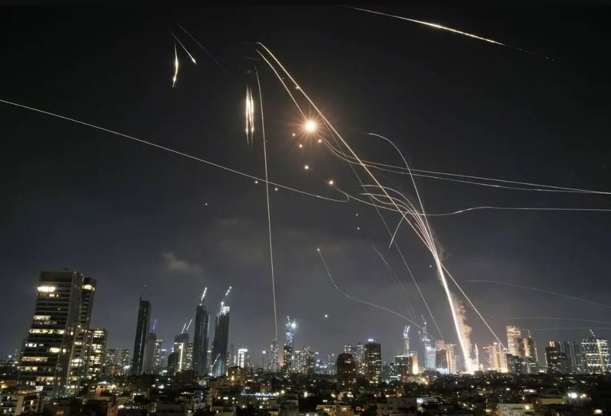 فاکس نیوز اصابت موشک ایران به یک نهاد بسیار مهم اسرائیل را تایید کرد + فیلم