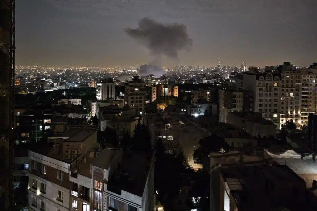 درخواست کمک اسرائیل از فرانسه و انگلیس برای مقابله با حملات ایران درخواست کمک اسرائیل از فرانسه و انگلیس برای مقابله با حملات ایران