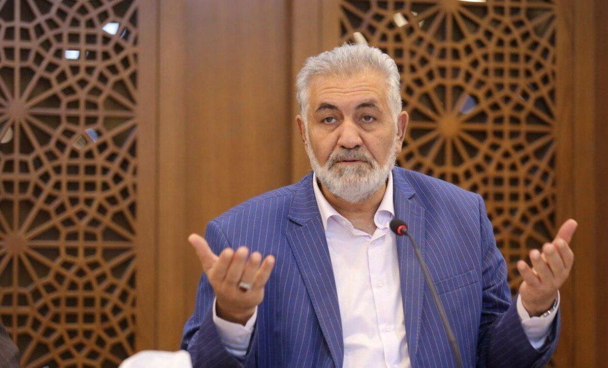 تولید کارخانهها همانند دوران کرونا، افزایش مییابد/ تمام هم و غم ما تامین نیازهای روزانه مردم است تولید کارخانهها همانند دوران کرونا، افزایش مییابد/ تمام هم و غم ما تامین نیازهای روزانه مردم است