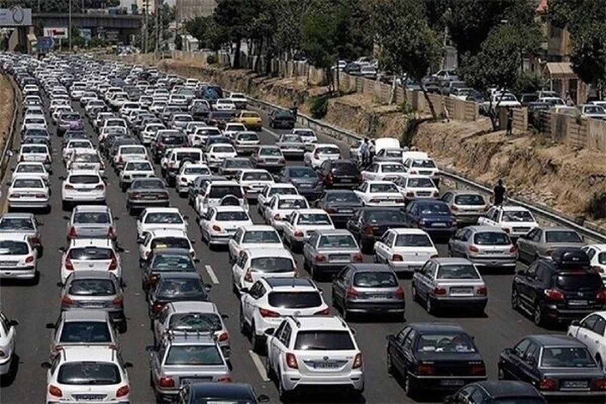 تهران تخلیه شد؟ / چند میلیون نفر تهران را ترک نکردند؟