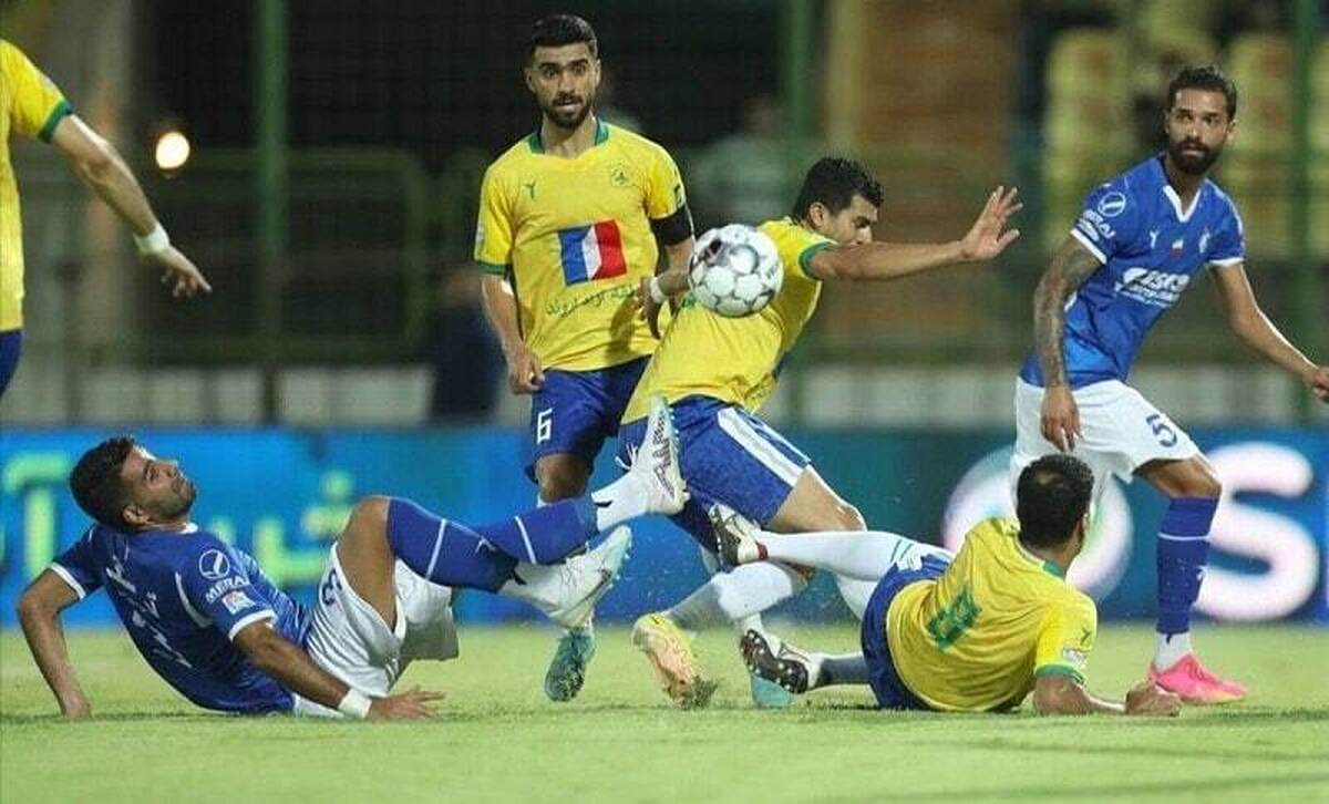 صعود استقلال به فینال جام حذفی با پیروزی مقابل صنعت نفت صعود استقلال به فینال جام حذفی با پیروزی مقابل صنعت نفت