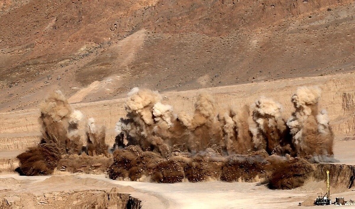 آغاز مطالعات اولیه اکتشاف عمیق در دو معدن سنگ آهن آغاز مطالعات اولیه اکتشاف عمیق در دو معدن سنگ آهن