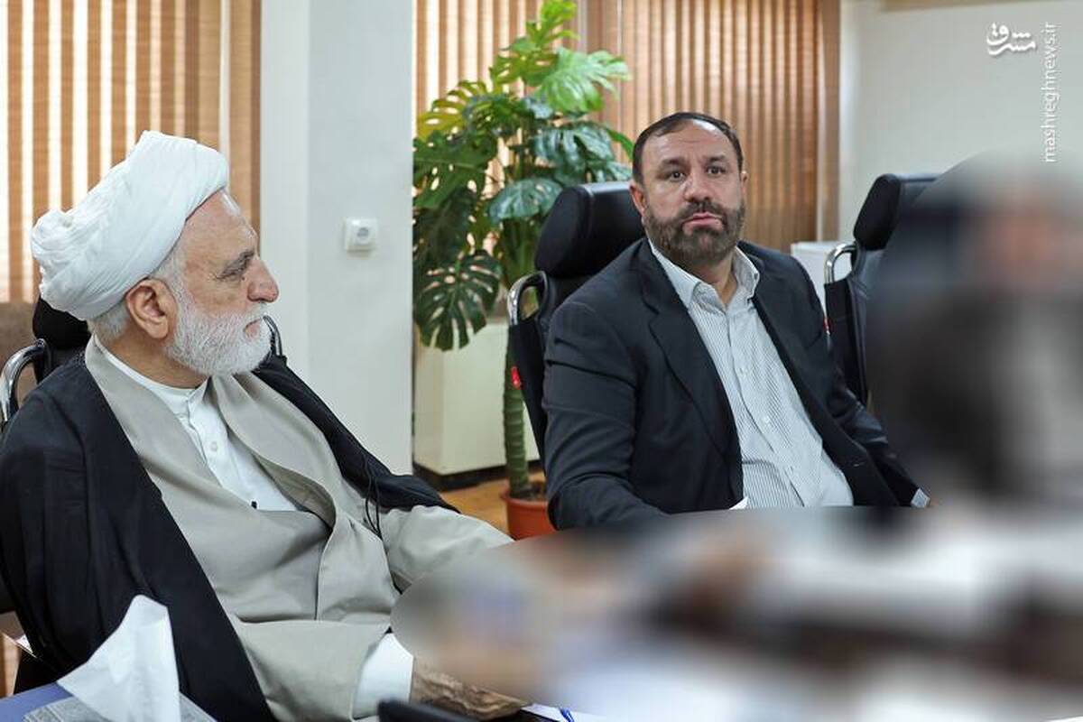 حضور اژهای و سردار رادان در محل نگهداری جاسوسهای اسرائیل حضور اژهای و سردار رادان در محل نگهداری جاسوسهای اسرائیل