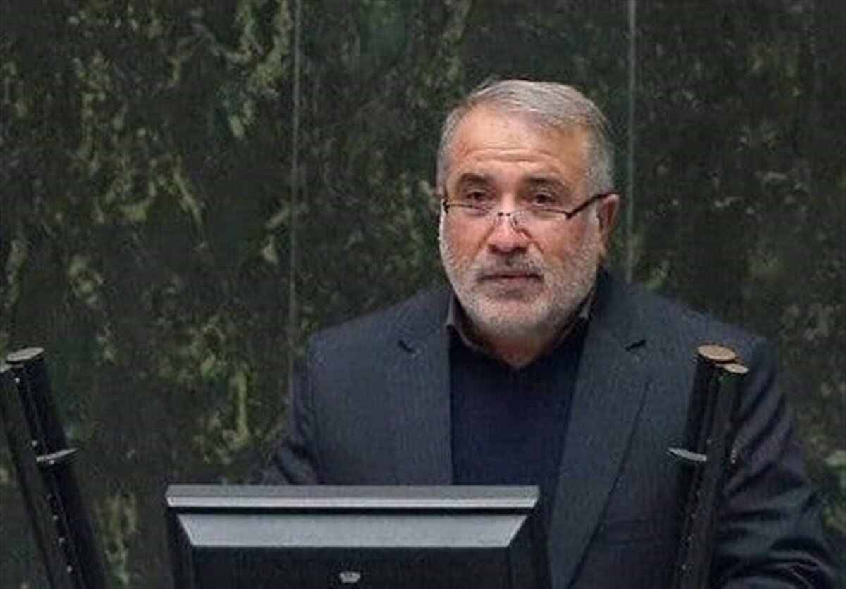 دولت موظف به تامین زمین برای مسکن این افراد است دولت موظف به تامین زمین برای مسکن این افراد است