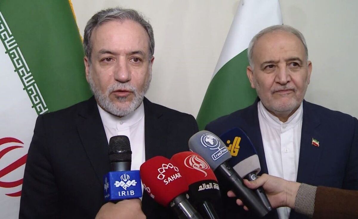 عراقچی: درحال بررسی پیشنهادات عمان هستیم عراقچی: درحال بررسی پیشنهادات عمان هستیم