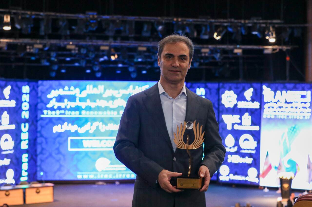 بهمن کریمی شاد