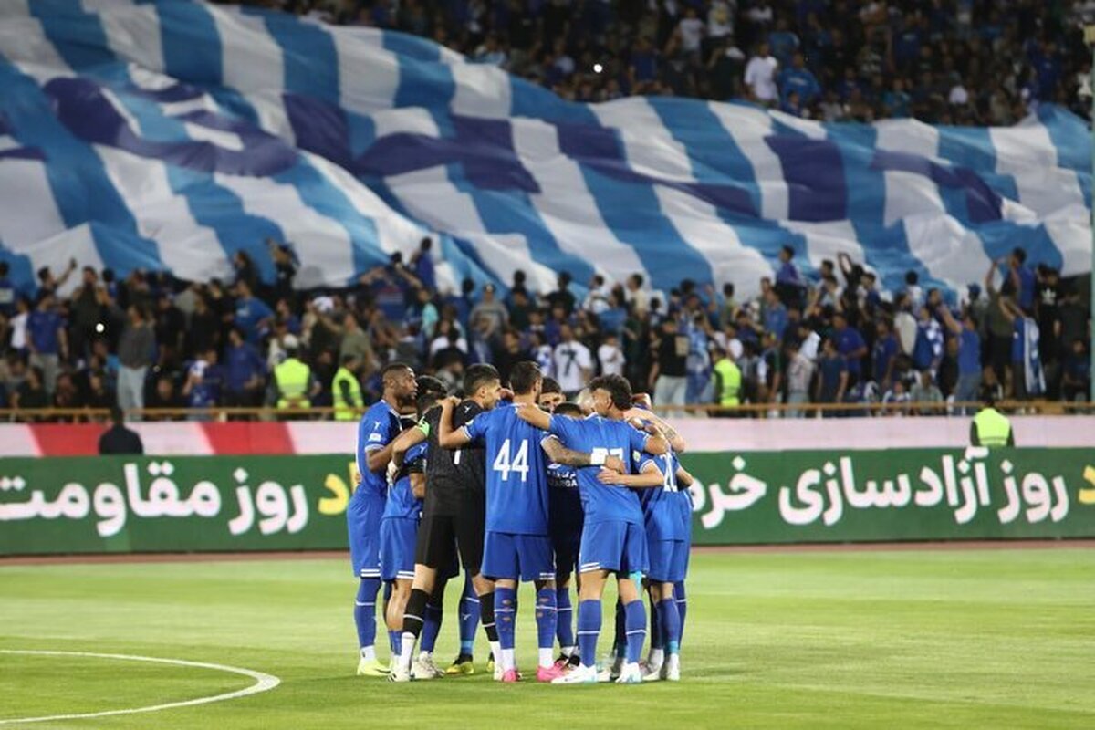 پاسخ گل گهر به پیشنهاد استقلال/ یکی از مهاجمانت را بده اندونگ را ببر! پاسخ گل گهر به پیشنهاد استقلال/ یکی از مهاجمانت را بده اندونگ را ببر!