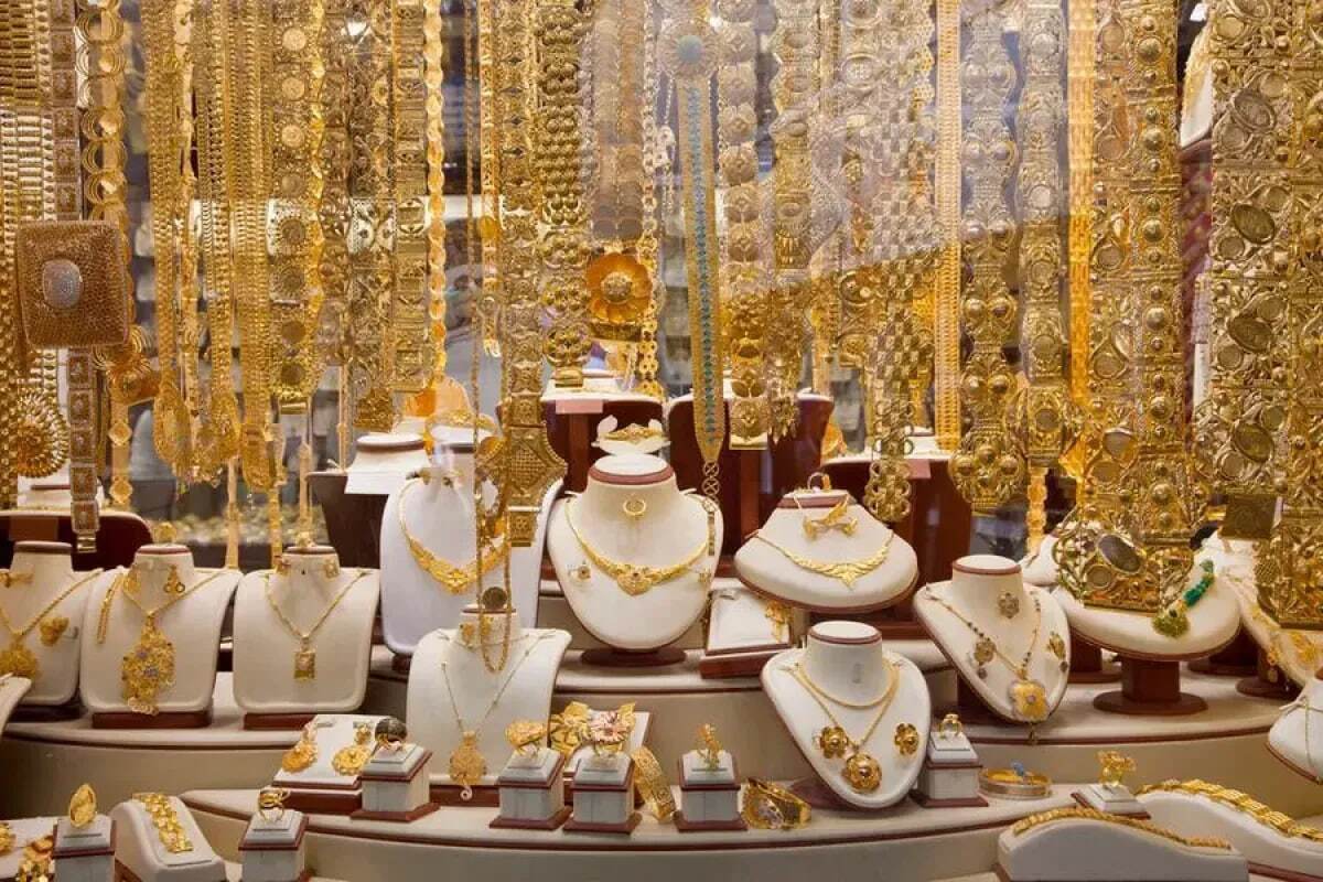 بهترین بازار برای سرمایه گذاری در شرایط جنگی / نقدشوندگی طلا بیشتر است یا دلار؟