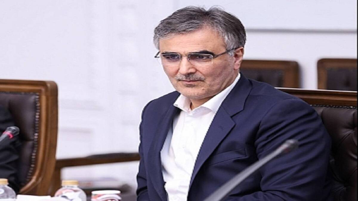 وعده رئیس کل بانک مرکزی برای تقویب بازار بورس