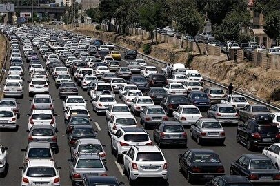 ترافیک بسیار سنگین در جاده‌های شمالی/ این مسیر یکطرفه شد
